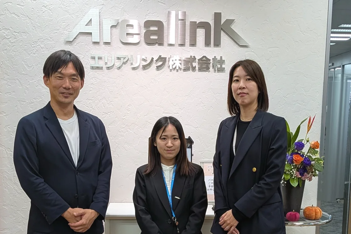 エリアリンク株式会社のオフィスにて